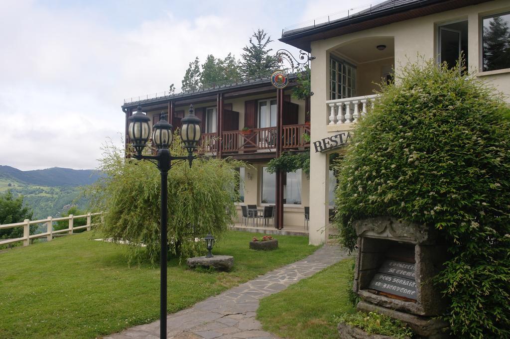 Hostellerie Saint Clément Vic-sur-Cère Esterno foto